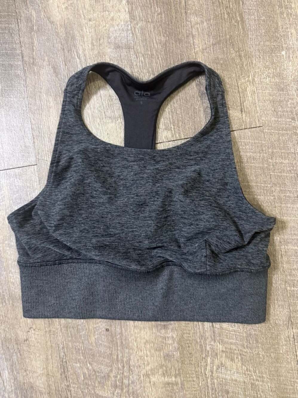 alo yoga Ribbed Racerback Sports Bra Size S
